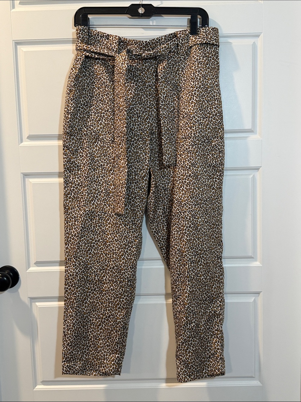 Banana Republic "NEW" Leopard Print Tie Waist Tencel Jogger Utility Pants Medium - Picture 2 of 6